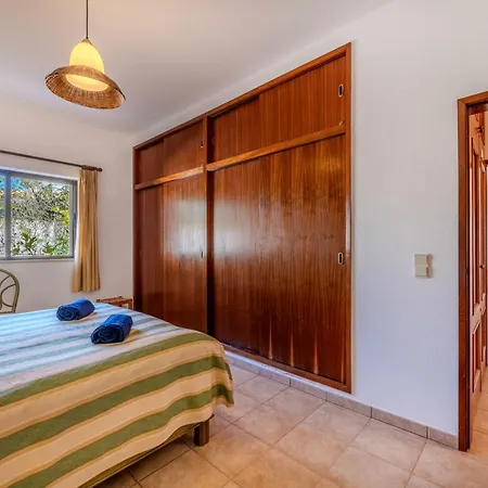 Ferienhaus Ninho Do Mocho By Interhome *
