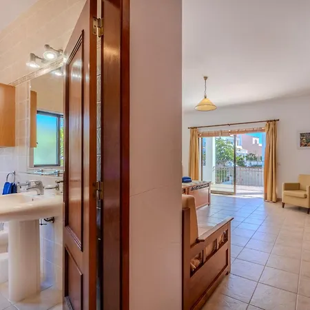 Holiday home Ninho Do Mocho By Interhome Portimao